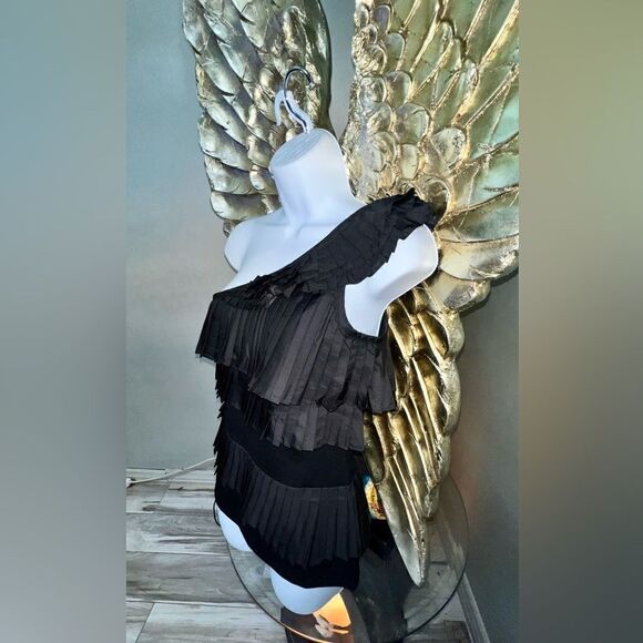 Blaque Label Black Ruffle One Should Top - Picture 5 of 14